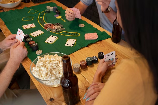Featured Games section on waktu777 platform showing slot and live-dealer titles